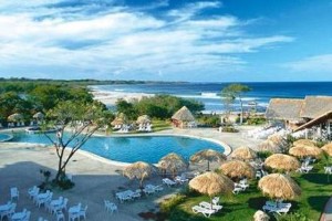 All-inclusive-Hotel-Barcelo-Playa-Langosta-Costa-Rica